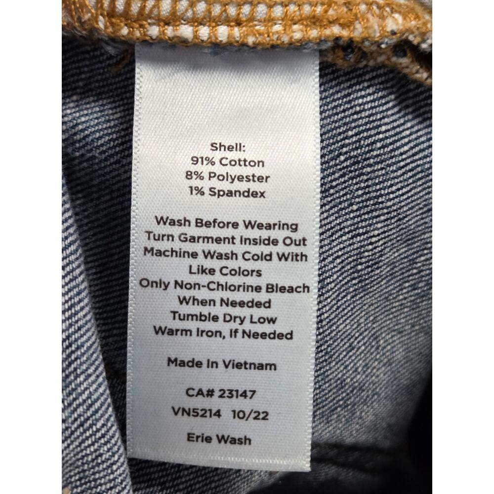 Talbots NWT Erie Wash Size 10 Everyday Relaxed Jeans Stretch Denim Button Fly - Picture 6 of 6